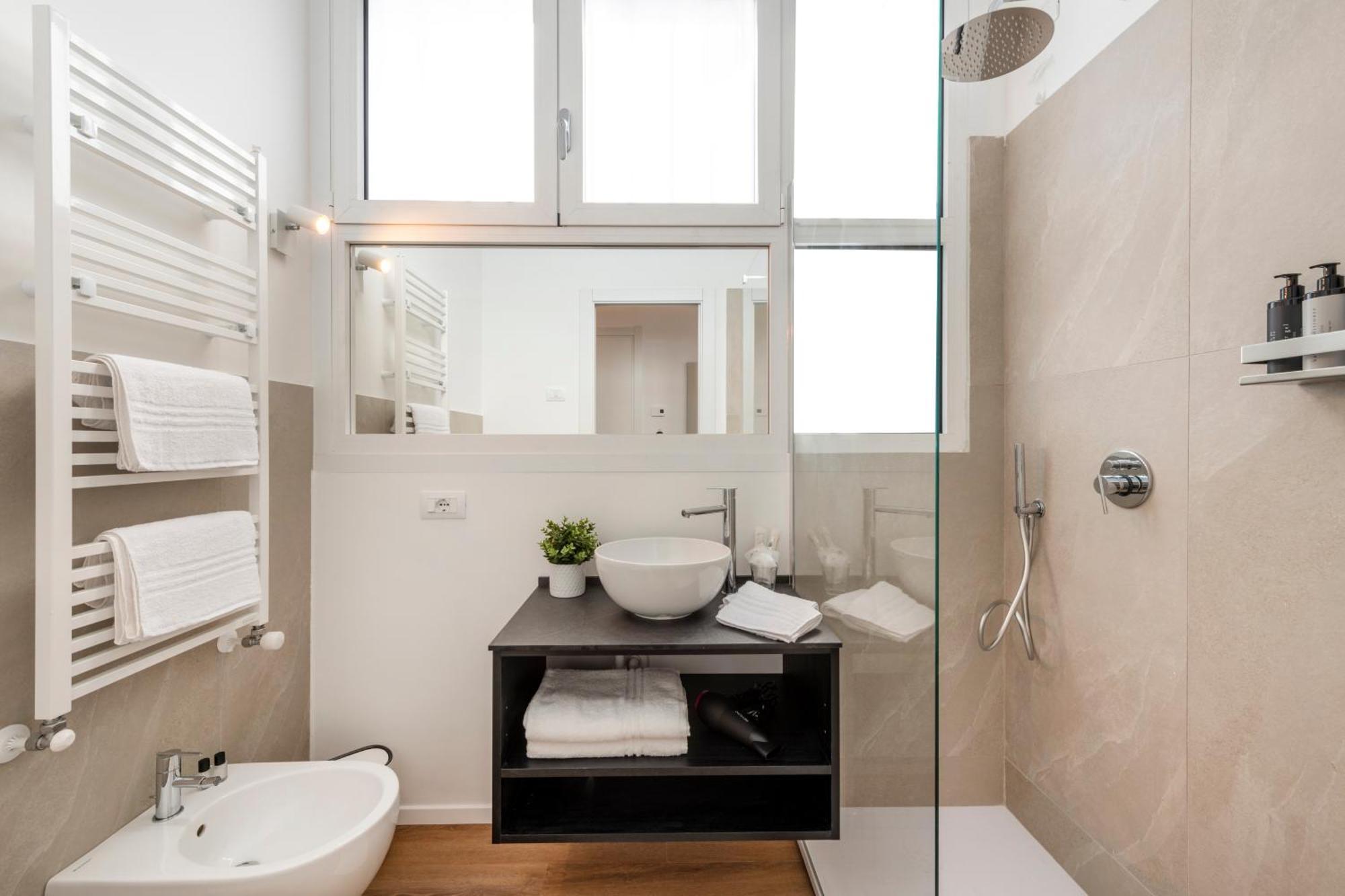 Bnbutler - Inbrera Suites - Giulianova, 1 Milan Exterior photo
